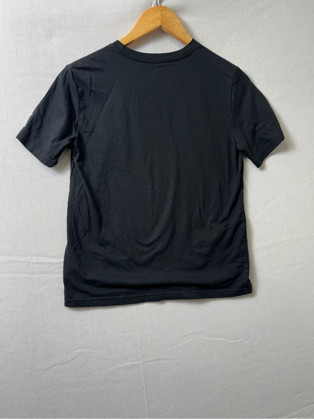 Jordan Youth L Black Sneaker Logo Short Sleeve T-Shirt 12–13Y - Picture 5 of 7
